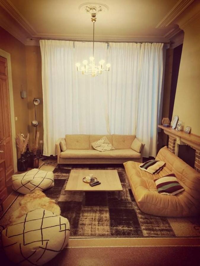 Karaktervolle Woning Met Zwembad Te Ronseヴィラ エクステリア 写真