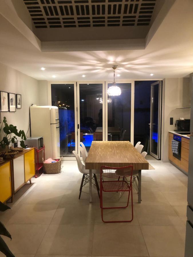 Karaktervolle Woning Met Zwembad Te Ronseヴィラ エクステリア 写真