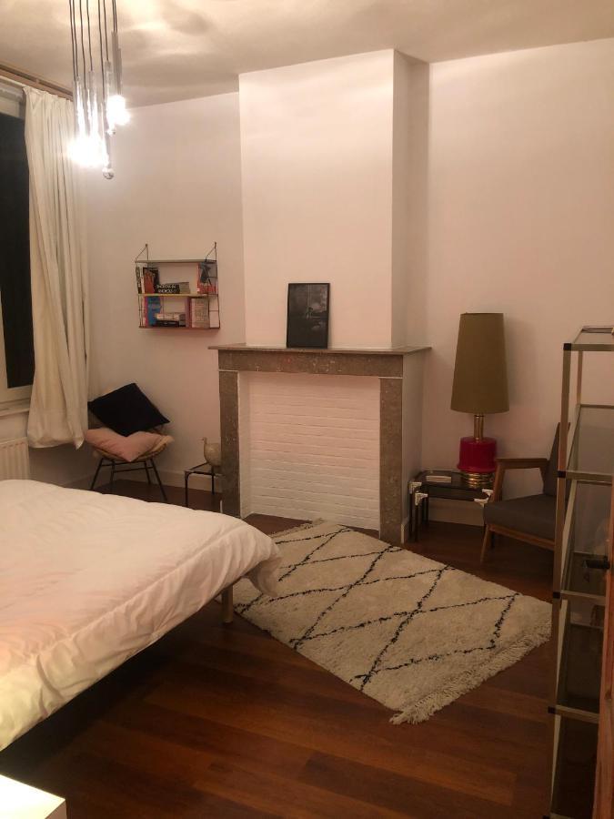 Karaktervolle Woning Met Zwembad Te Ronseヴィラ エクステリア 写真